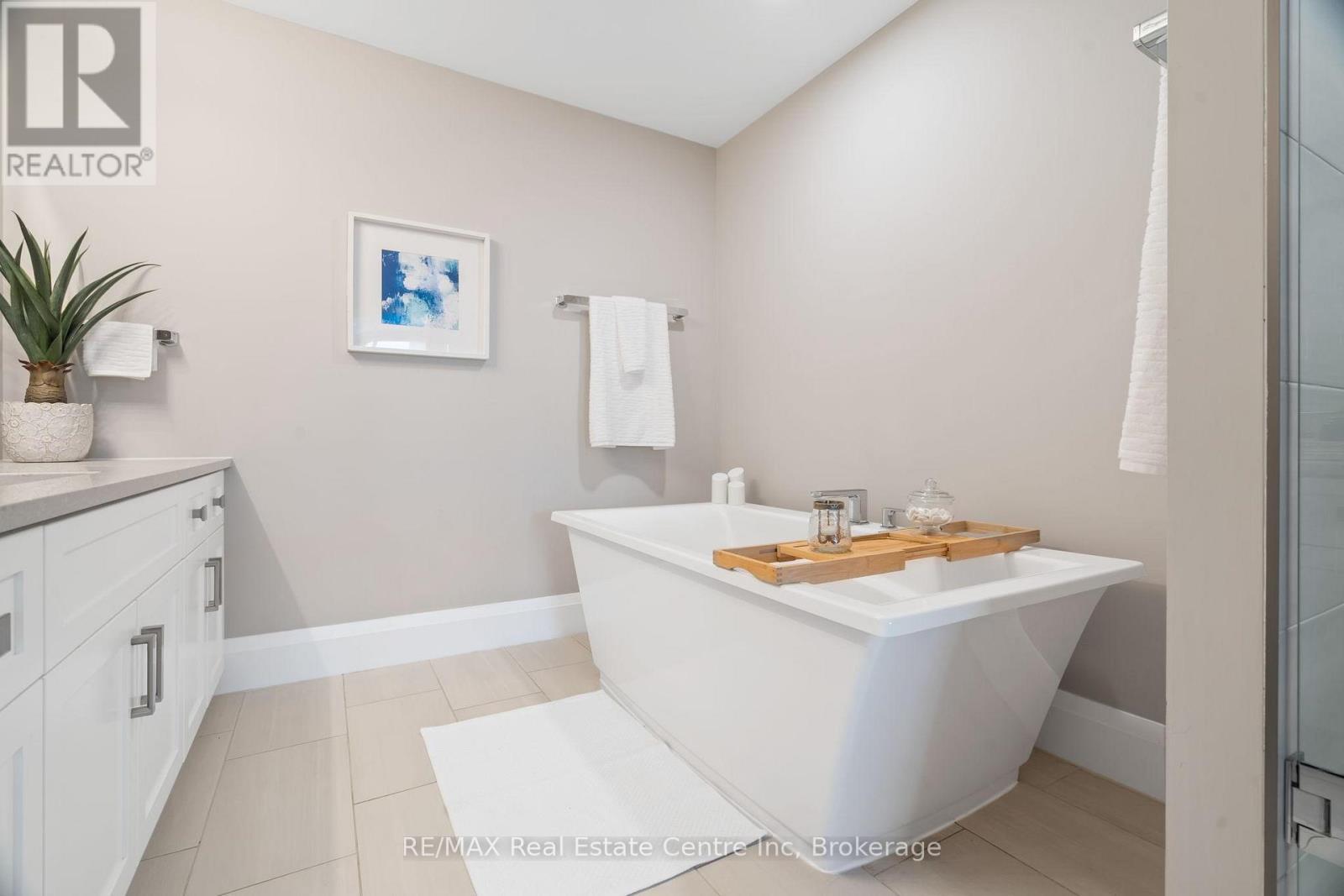 103 - 73 Arthur Street S, Guelph, Ontario  N1E 0S6 - Photo 18 - X12880374