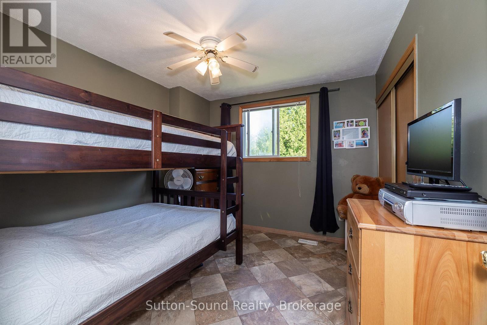 27 Whiskey Harbour Road, Northern Bruce Peninsula, Ontario  N0H 1X0 - Photo 23 - X12880380