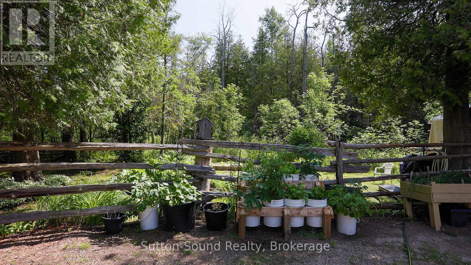 27 Whiskey Harbour Road, Northern Bruce Peninsula, Ontario  N0H 1X0 - Photo 40 - X12880380