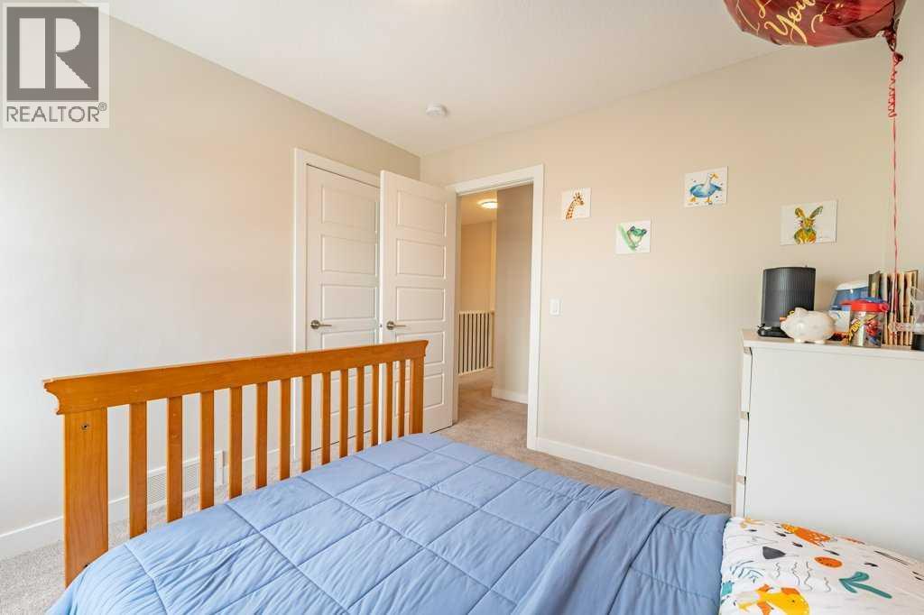 153 Waterford Boulevard, Chestermere, Alberta  T1X 2M9 - Photo 32 - A2293145