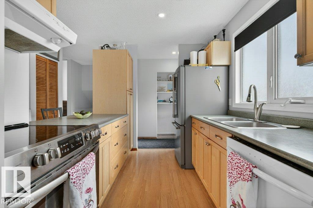 2655 89 St Nw, Edmonton, Alberta  T6K 2Y9 - Photo 10 - E4477329