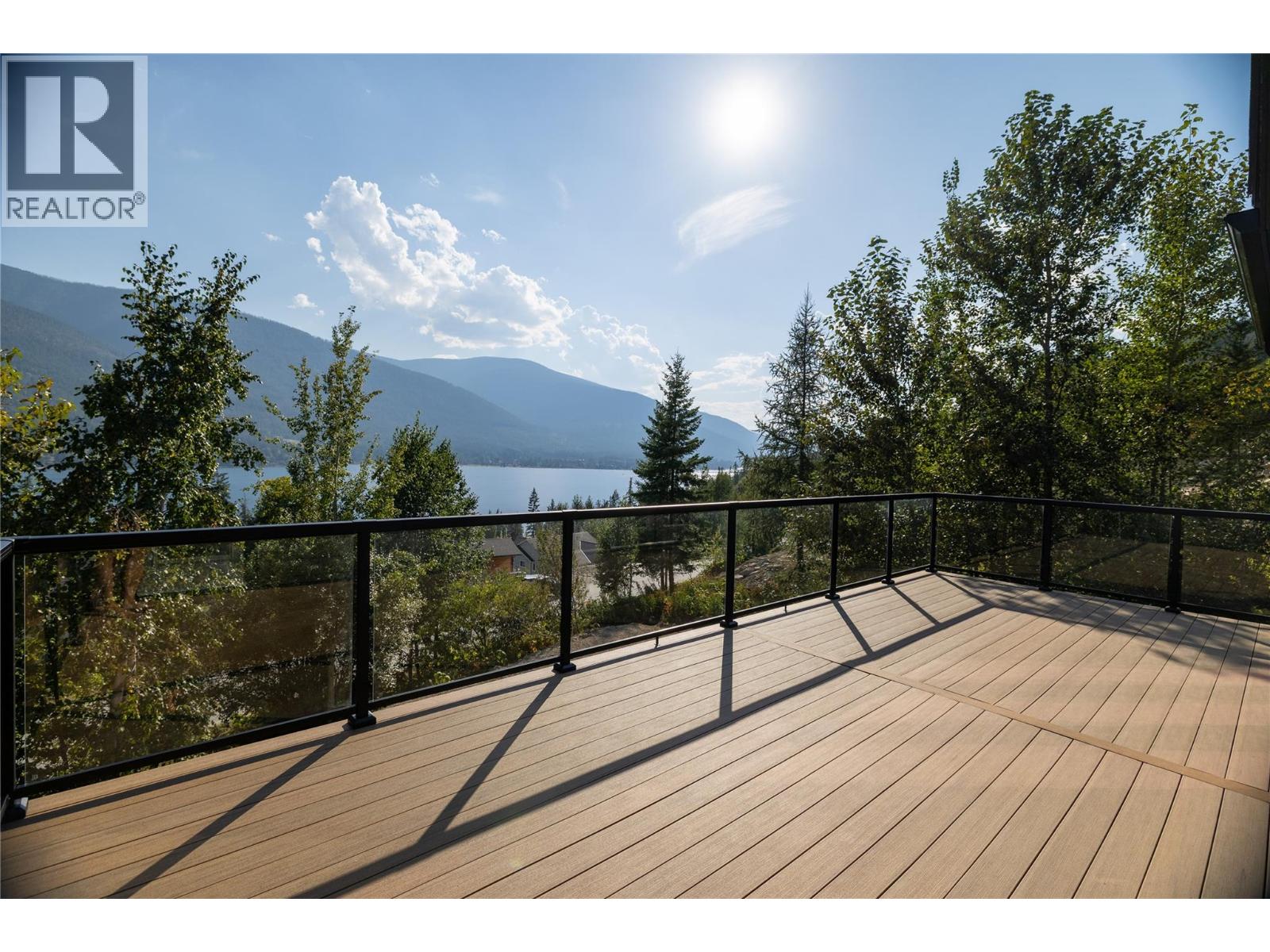 145 Lakeview Drive, Nelson, British Columbia