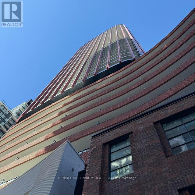 703 - 180 Front Street E, Toronto, Ontario  M5A 0A9 - Photo 1 - C12880328