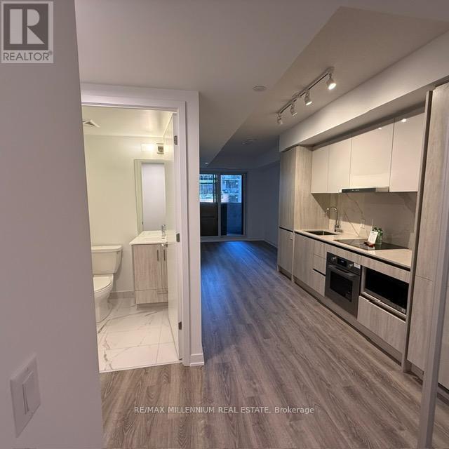 703 - 180 Front Street E, Toronto, Ontario  M5A 0A9 - Photo 5 - C12880328