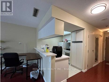 2613 - 1001 Bay Street, Toronto (Bay Street Corridor), Ontario  M5S 3A6 - Photo 5 - C12880358