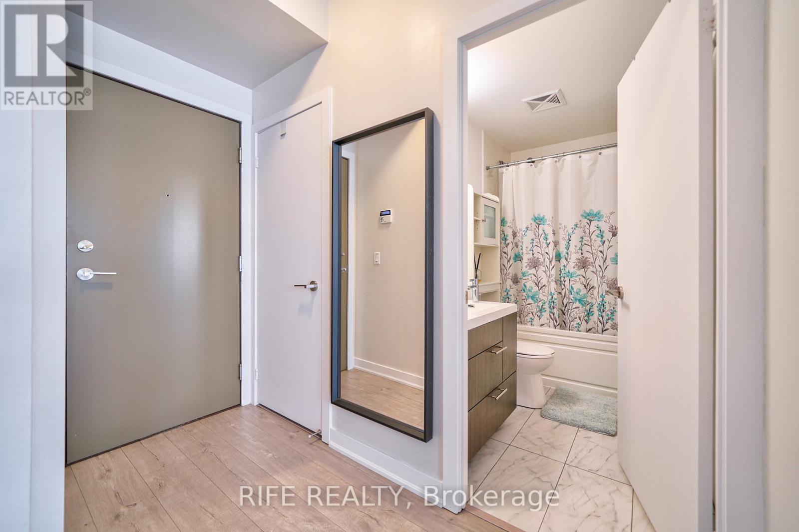 1503 - 199 Richmond Street W, Toronto, Ontario  M5V 0H4 - Photo 13 - C12880384