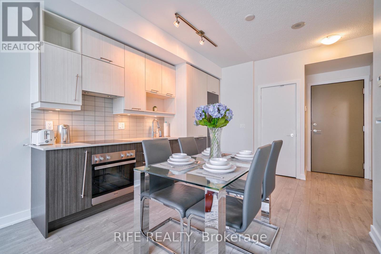 1503 - 199 Richmond Street W, Toronto, Ontario  M5V 0H4 - Photo 15 - C12880384