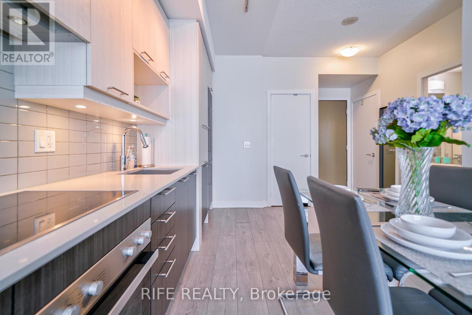 1503 - 199 Richmond Street W, Toronto, Ontario  M5V 0H4 - Photo 19 - C12880384