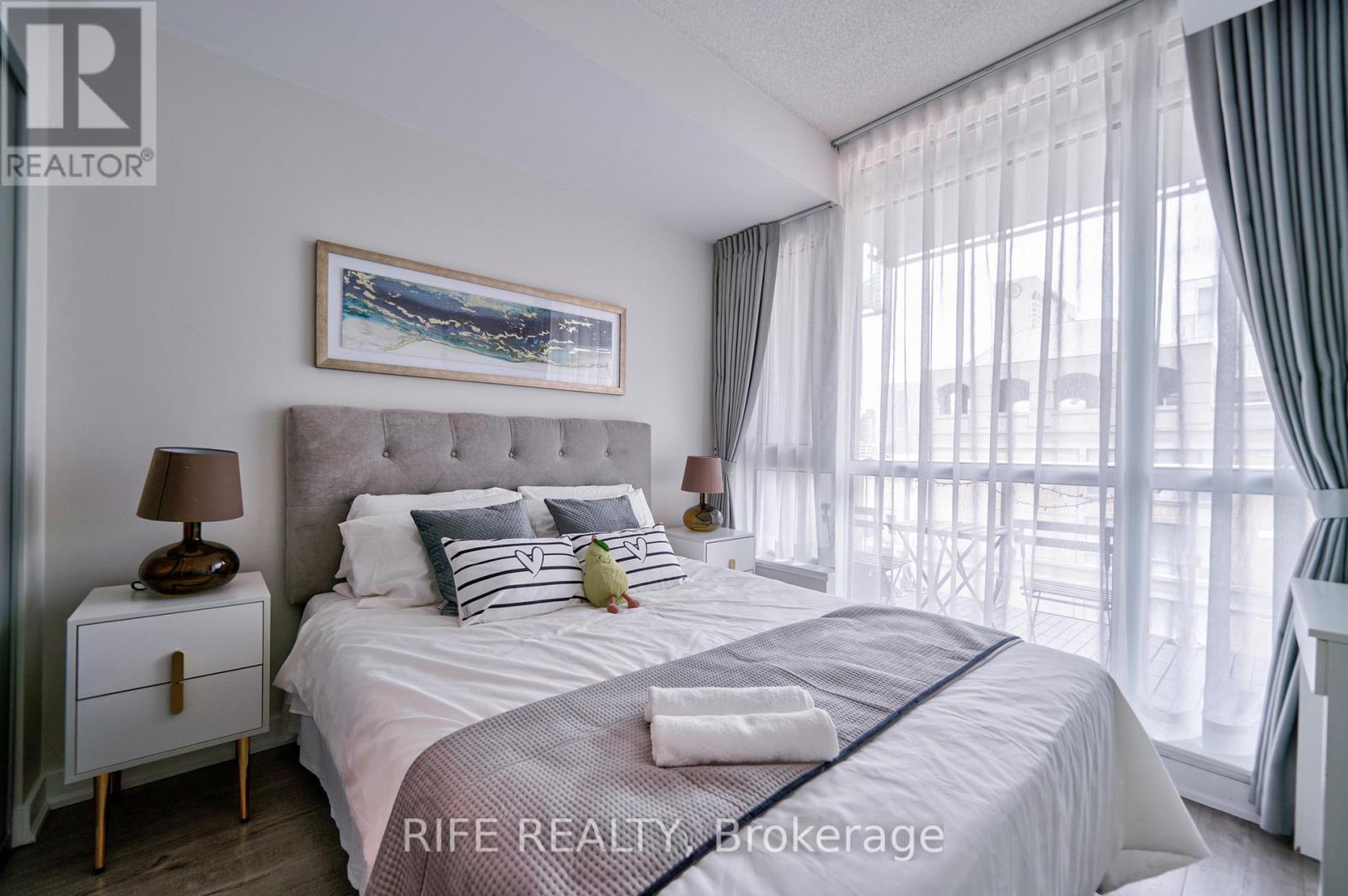 1503 - 199 Richmond Street W, Toronto, Ontario  M5V 0H4 - Photo 27 - C12880384