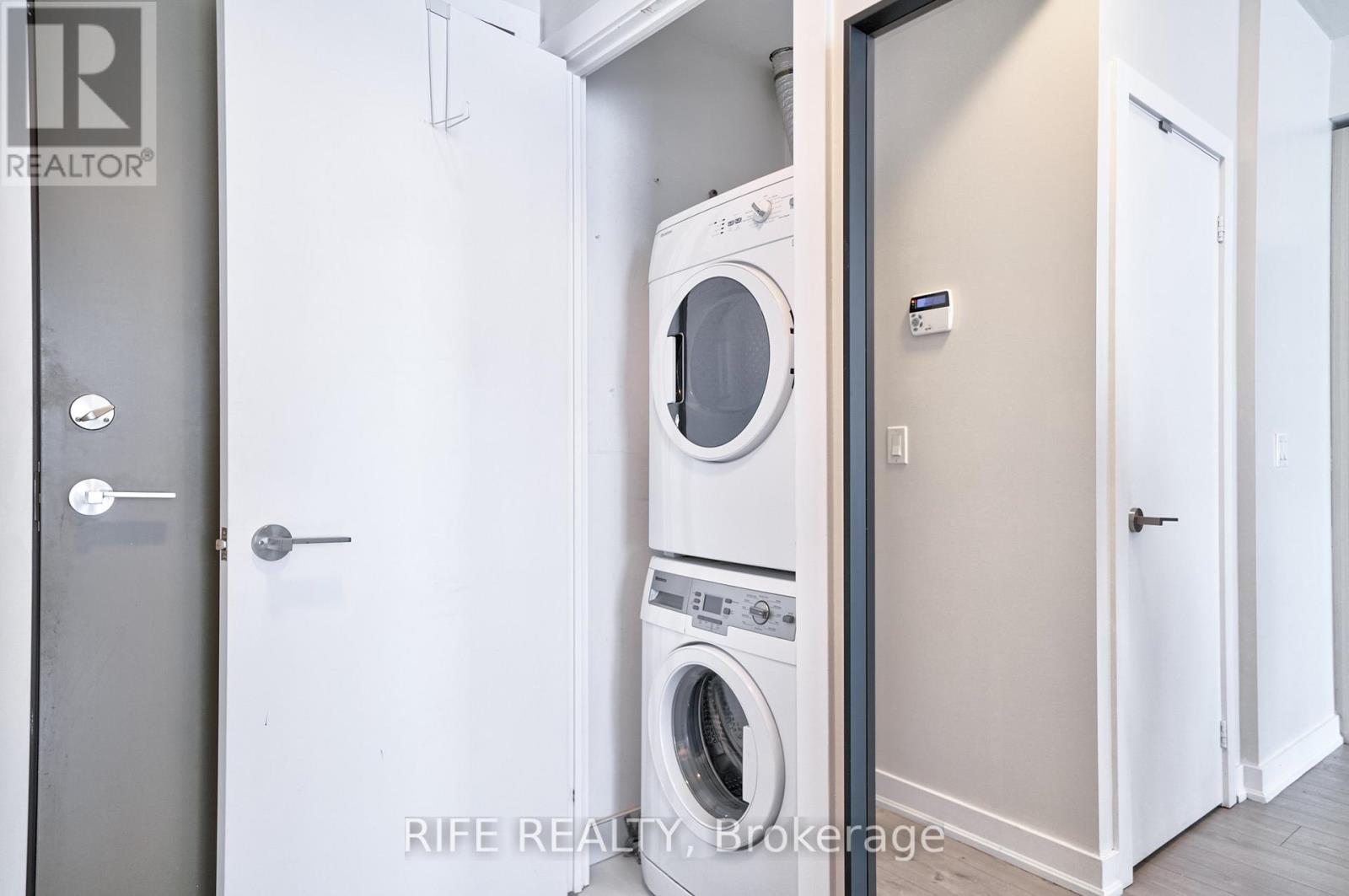 1503 - 199 Richmond Street W, Toronto, Ontario  M5V 0H4 - Photo 45 - C12880384