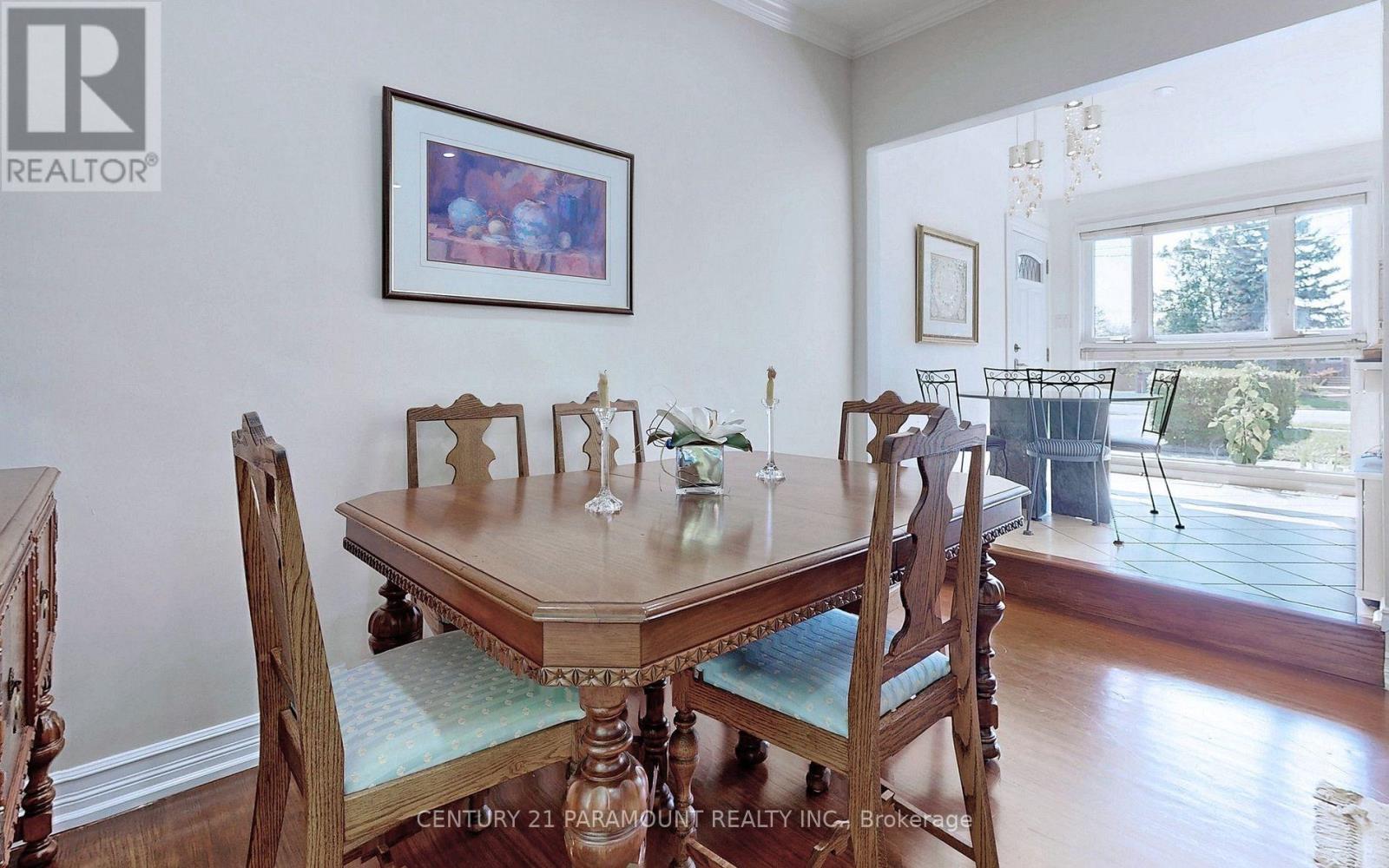 8 Waterfield Drive, Toronto, Ontario  M1P 3W5 - Photo 10 - E12880346