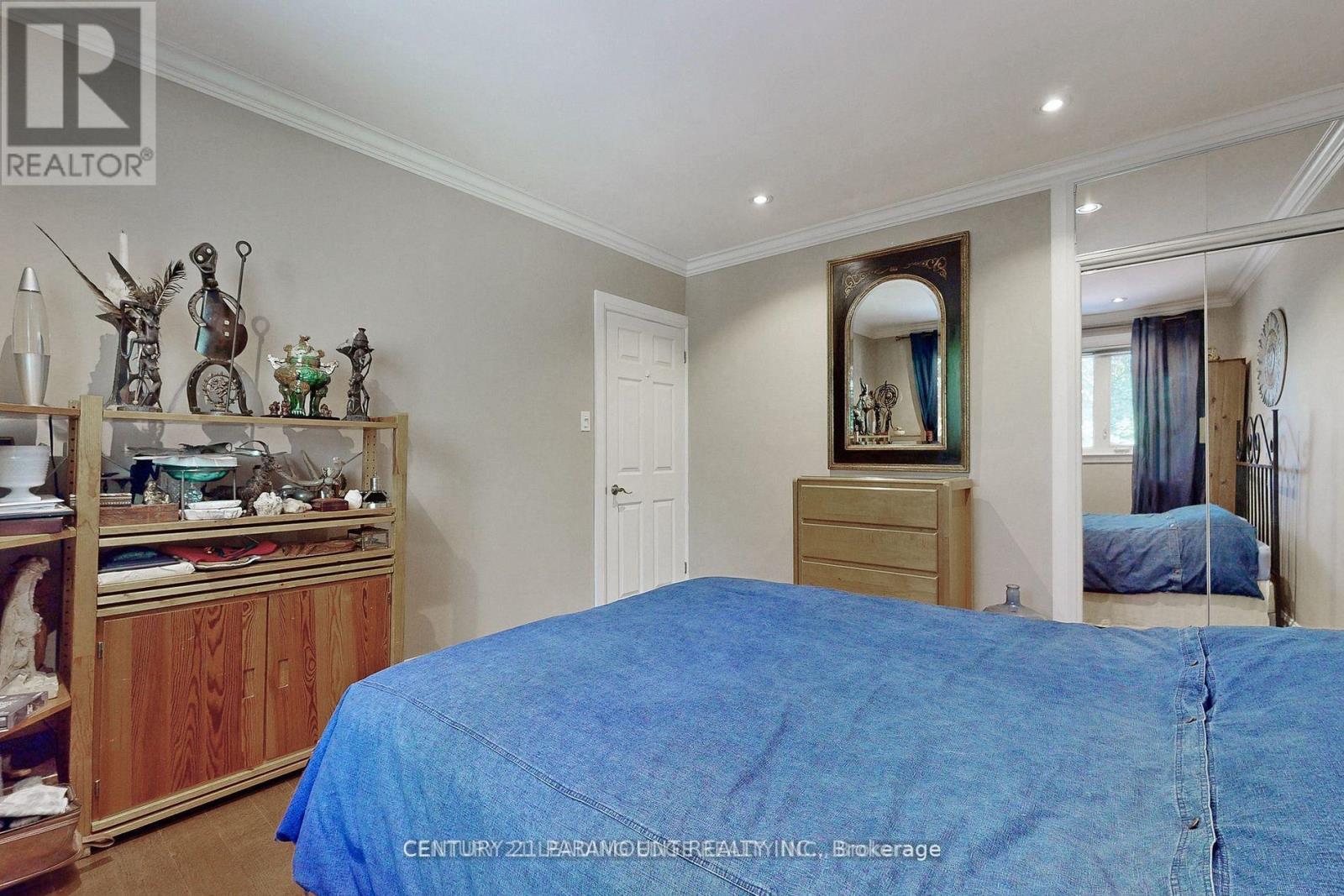 8 Waterfield Drive, Toronto, Ontario  M1P 3W5 - Photo 22 - E12880346