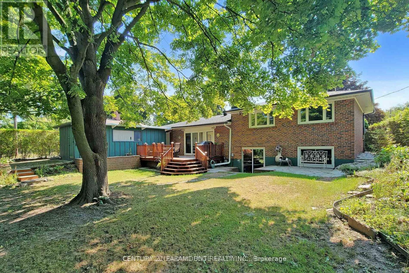 8 Waterfield Drive, Toronto, Ontario  M1P 3W5 - Photo 33 - E12880346