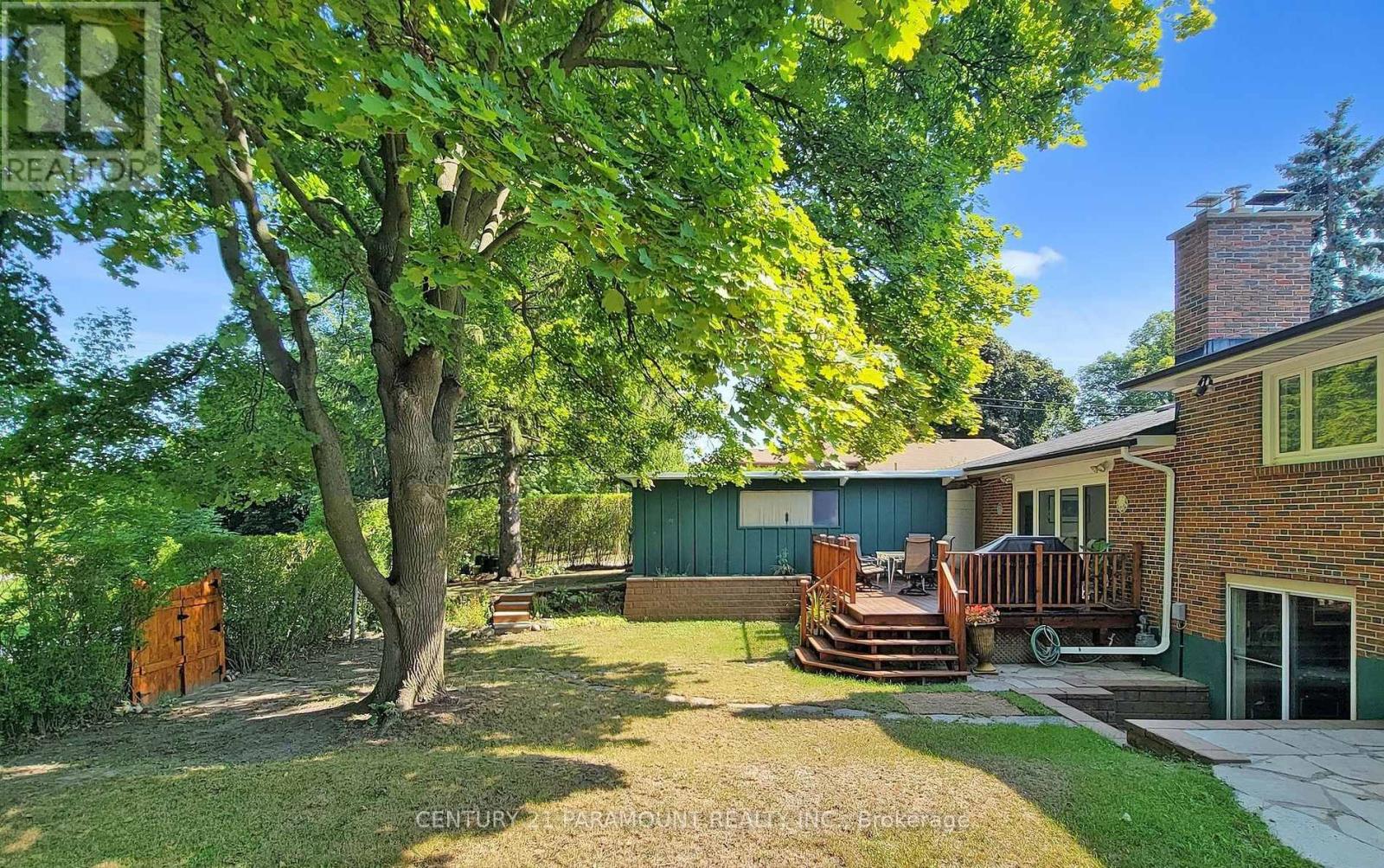 8 Waterfield Drive, Toronto, Ontario  M1P 3W5 - Photo 34 - E12880346