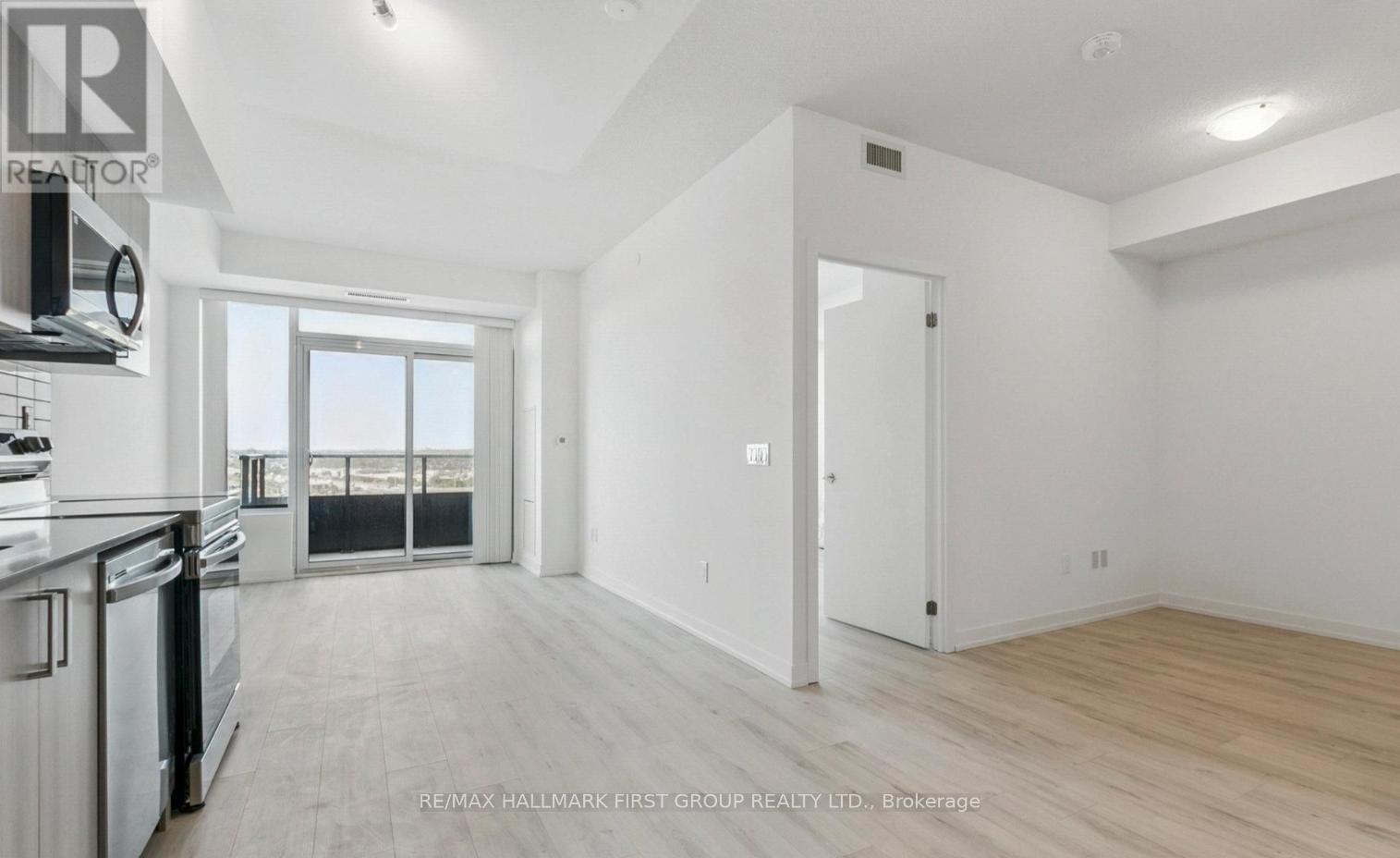 1701 - 1435 Celebration Drive, Pickering, Ontario  L1W 0C4 - Photo 4 - E12880372