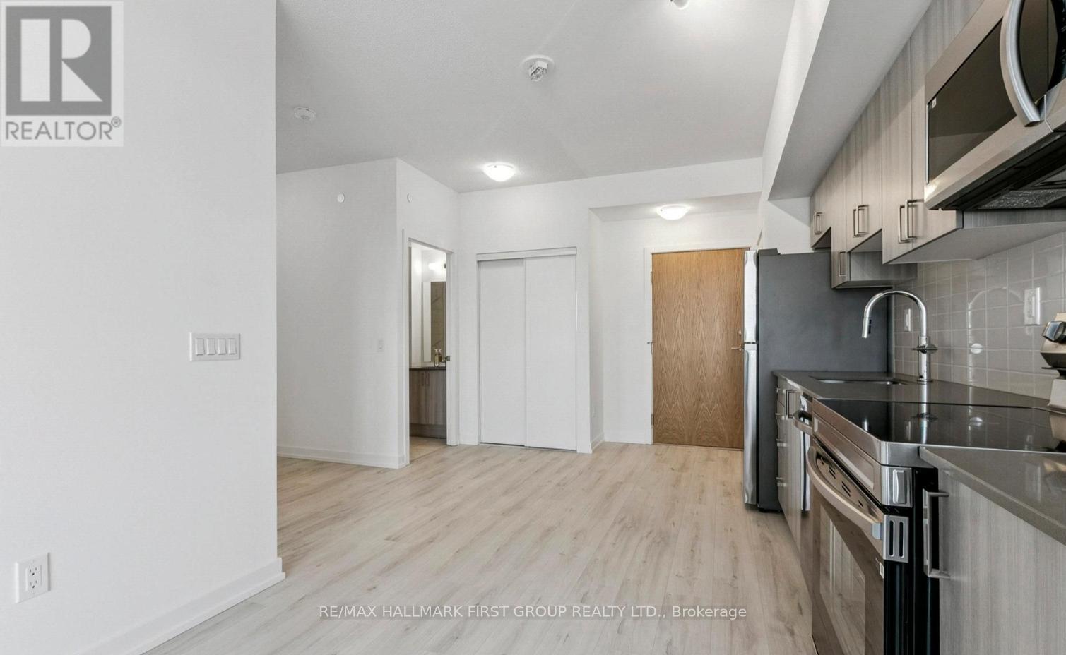 1701 - 1435 Celebration Drive, Pickering, Ontario  L1W 0C4 - Photo 5 - E12880372