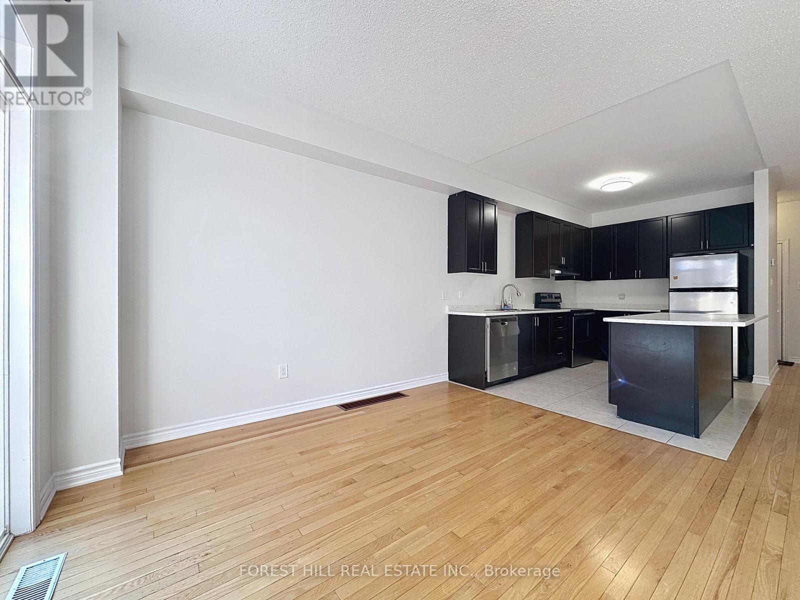 14 - 8777 Dufferin Street, Vaughan (Patterson), Ontario  L4J 0C5 - Photo 17 - N12818886