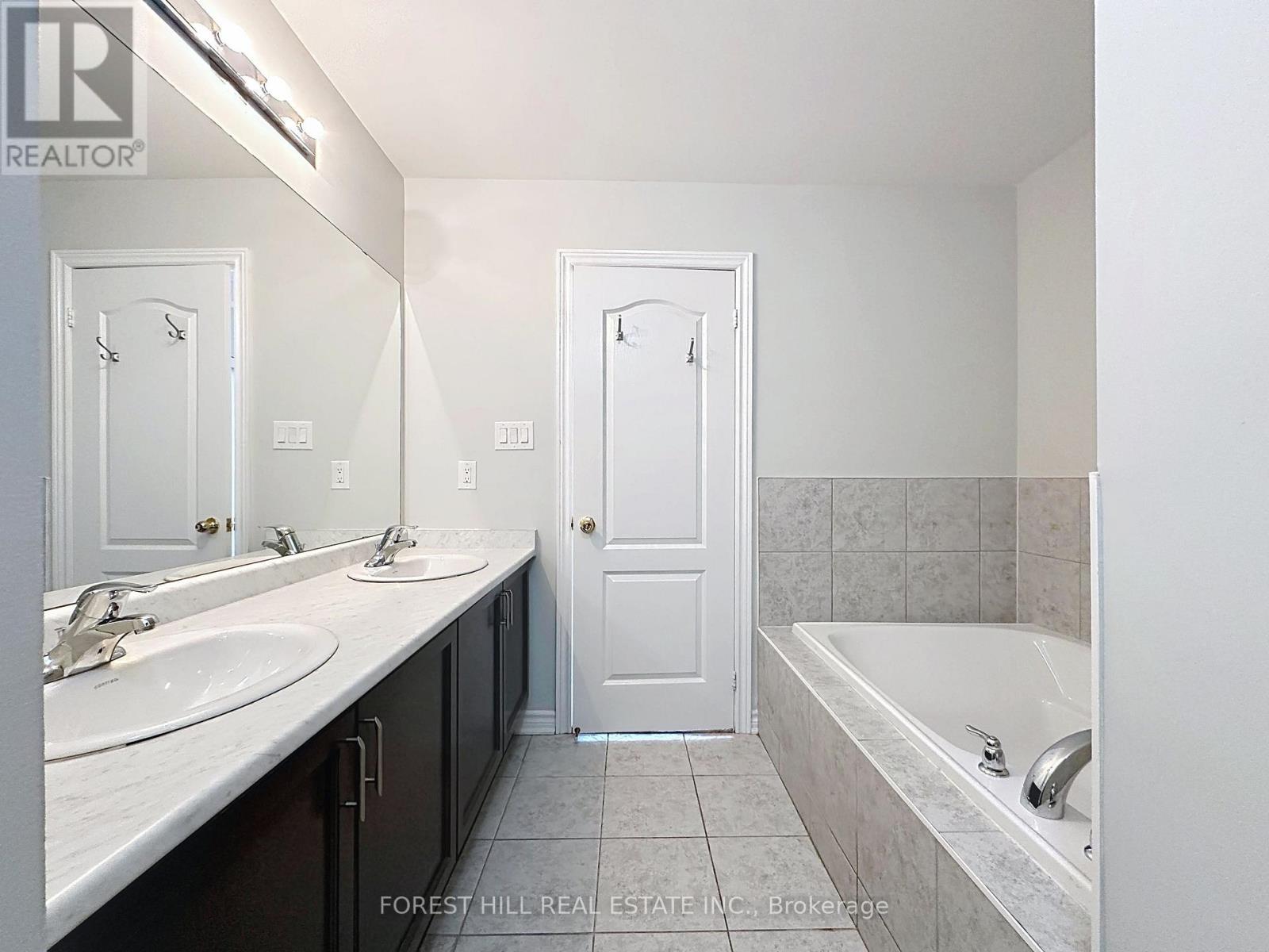 14 - 8777 Dufferin Street, Vaughan (Patterson), Ontario  L4J 0C5 - Photo 30 - N12818886