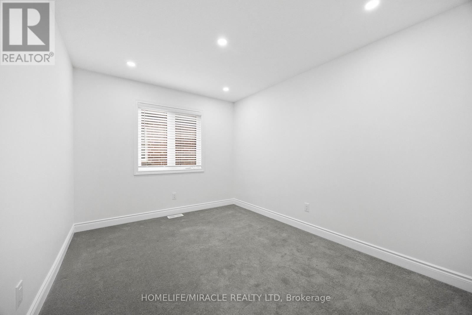 196 Freure Drive, Cambridge, Ontario  N1S 0A9 - Photo 36 - X12878120