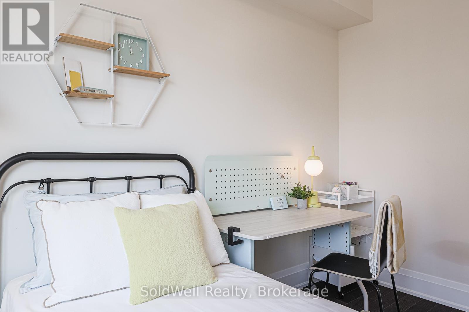 243 Smallwood Circle, Vaughan, Ontario  L4J 0K8 - Photo 30 - N12880326