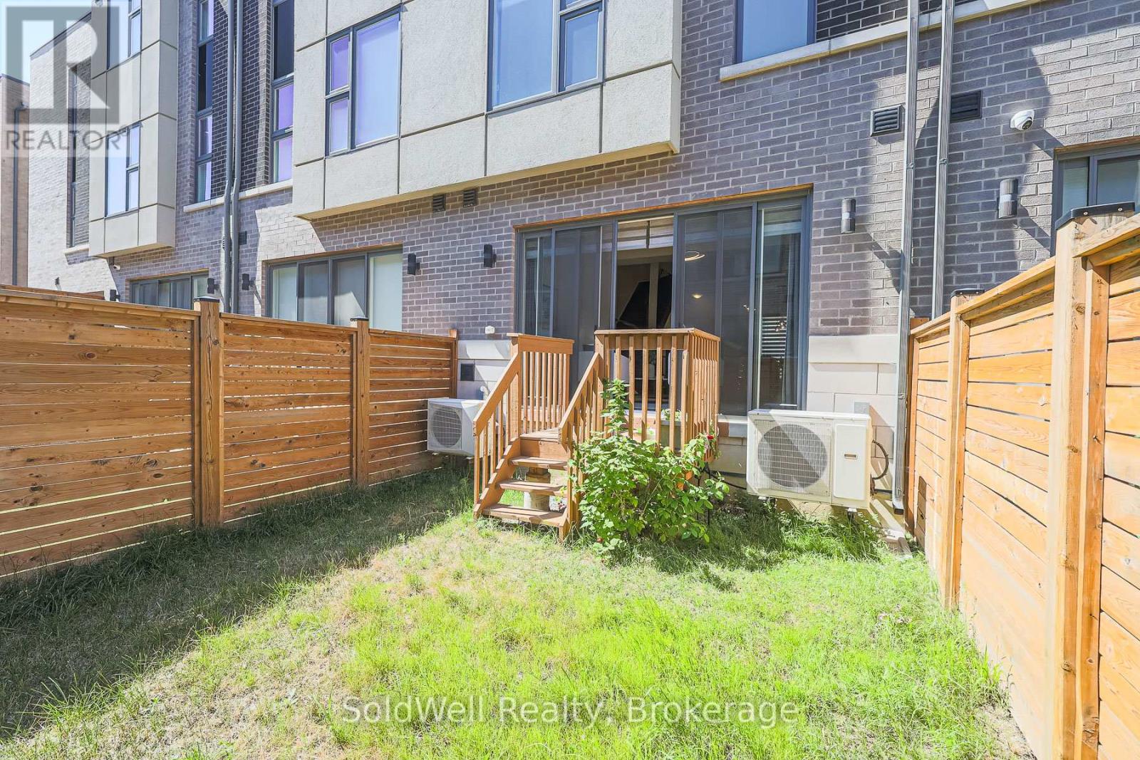 243 Smallwood Circle, Vaughan, Ontario  L4J 0K8 - Photo 36 - N12880326