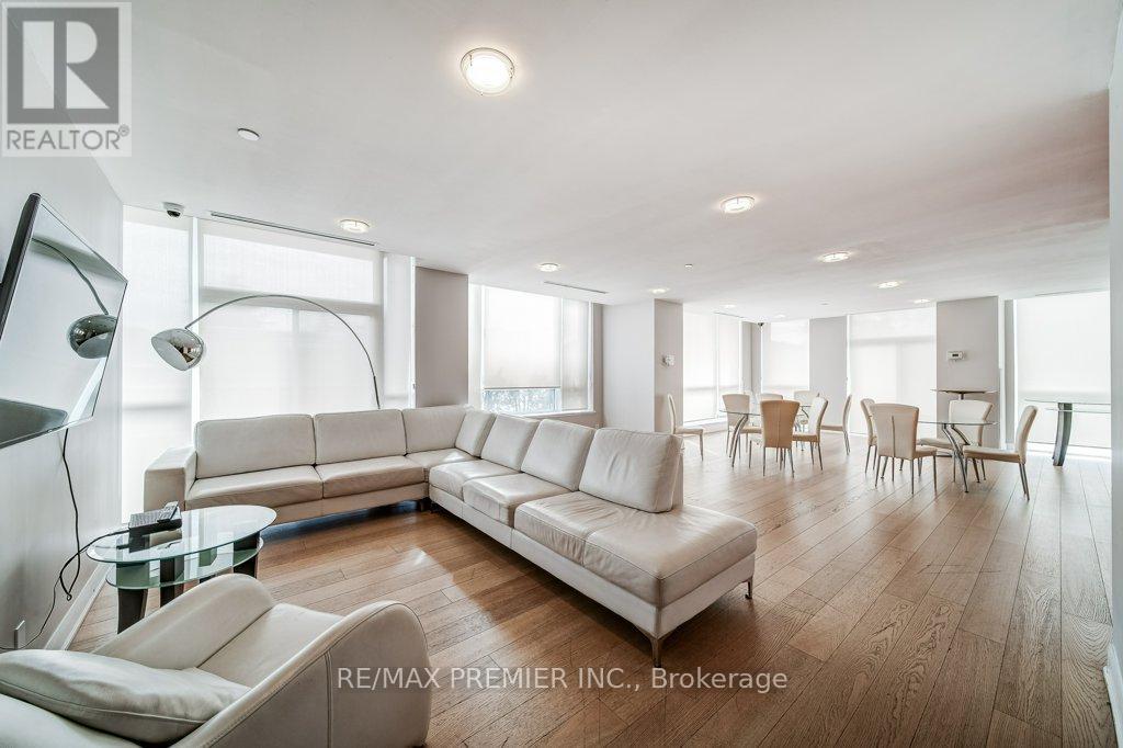 209 - 4700 Highway 7 Road, Vaughan, Ontario  L4L 0B4 - Photo 16 - N12880336