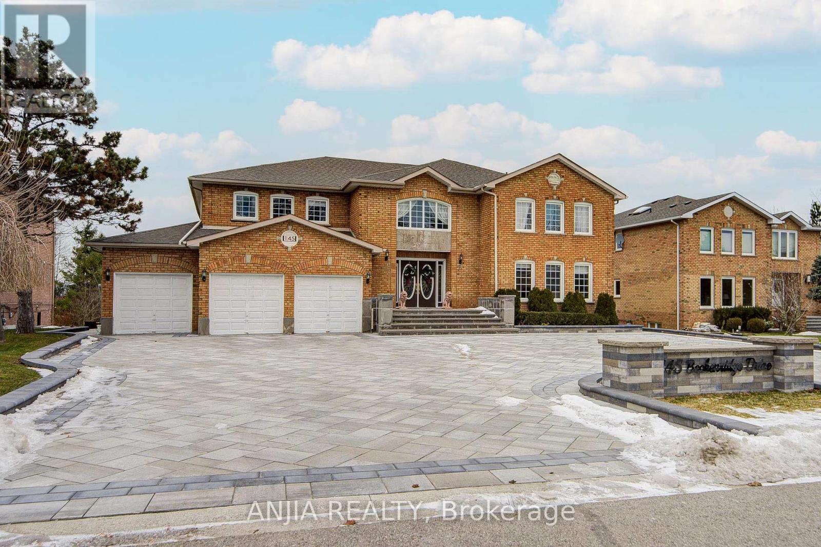 145 Beckenridge Drive, Markham, Ontario  L3S 2T9 - Photo 2 - N12880338