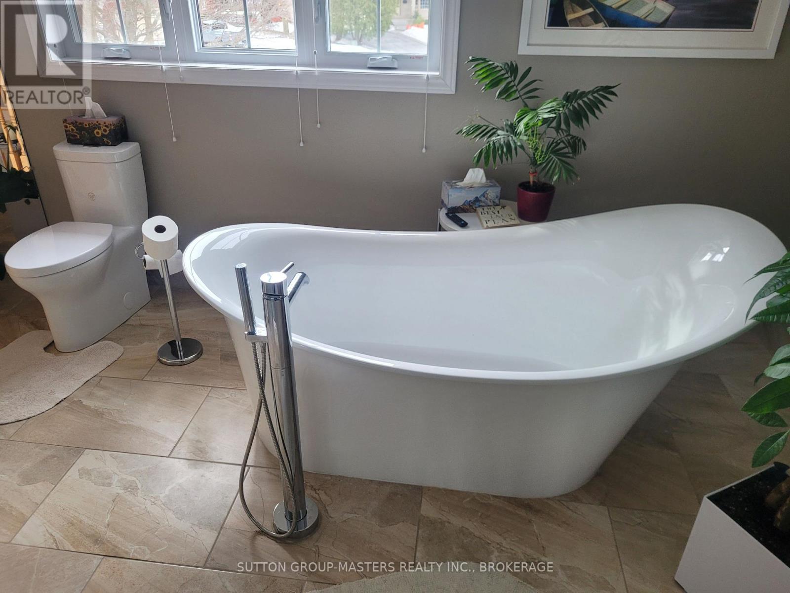 372 Shama Court, Kingston, Ontario  K7M 8K5 - Photo 12 - X12879416