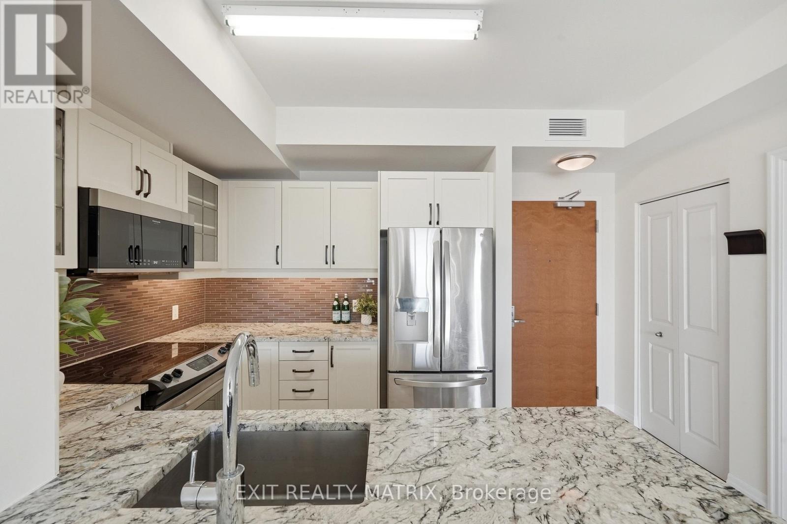 2803 - 195 Besserer Street, Ottawa, Ontario  K1N 0B6 - Photo 6 - X12708290