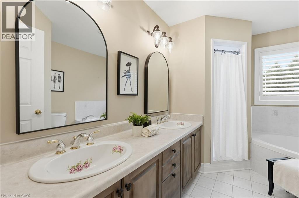 39 Winegarden Trail, Dundas, Ontario  L9H 7M1 - Photo 25 - 40805998