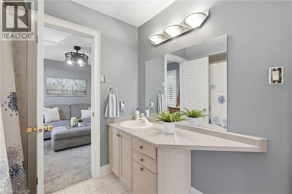 39 Winegarden Trail, Dundas, Ontario  L9H 7M1 - Photo 29 - 40805998