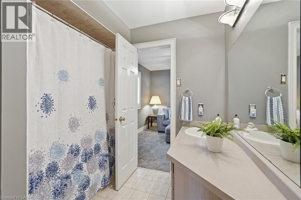 39 Winegarden Trail, Dundas, Ontario  L9H 7M1 - Photo 30 - 40805998