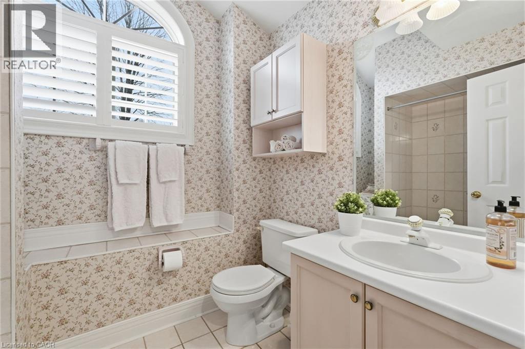 39 Winegarden Trail, Dundas, Ontario  L9H 7M1 - Photo 33 - 40805998