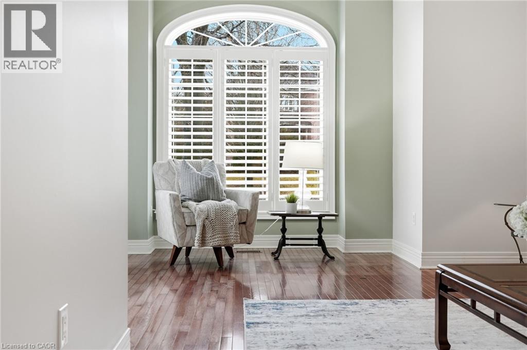 39 Winegarden Trail, Dundas, Ontario  L9H 7M1 - Photo 5 - 40805998