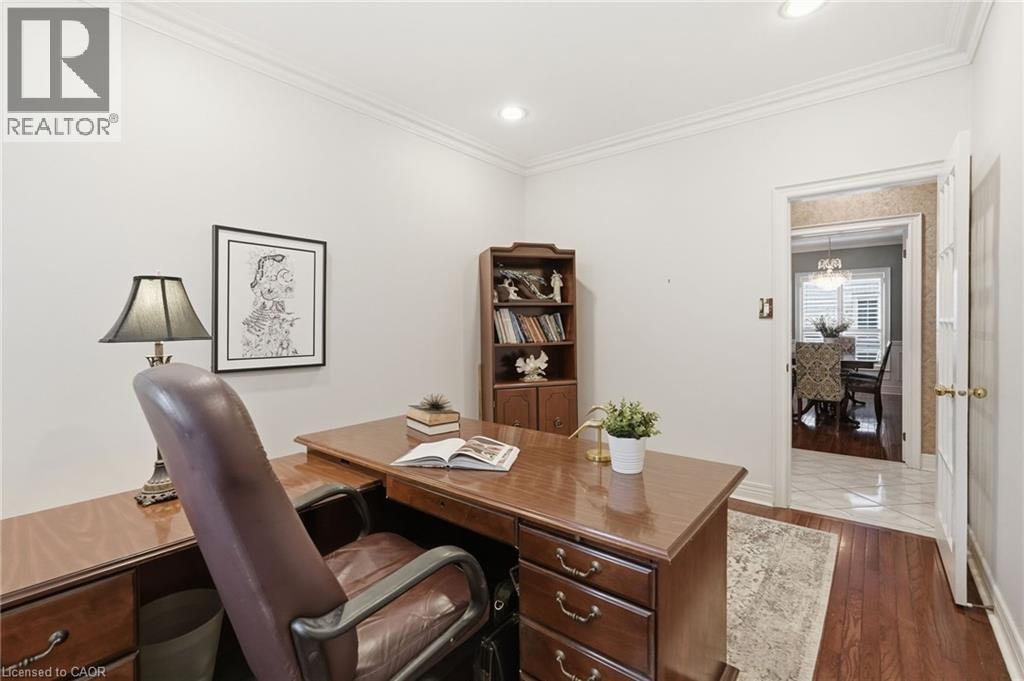 39 Winegarden Trail, Dundas, Ontario  L9H 7M1 - Photo 7 - 40805998