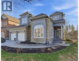 39 WINEGARDEN Trail, Dundas, Ontario