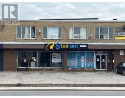 2477 DUFFERIN STREET, Toronto, Ontario