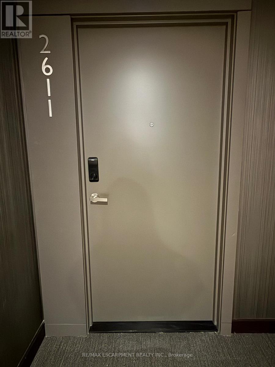 2611 - 448 Burnhamthorpe Road W, Mississauga (City Centre), Ontario  L5B 4M6 - Photo 3 - W12880254