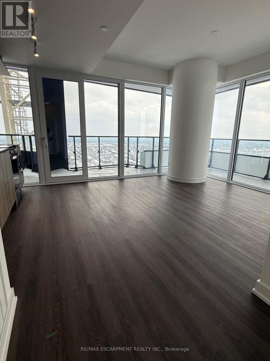 2611 - 448 Burnhamthorpe Road W, Mississauga (City Centre), Ontario  L5B 4M6 - Photo 4 - W12880254