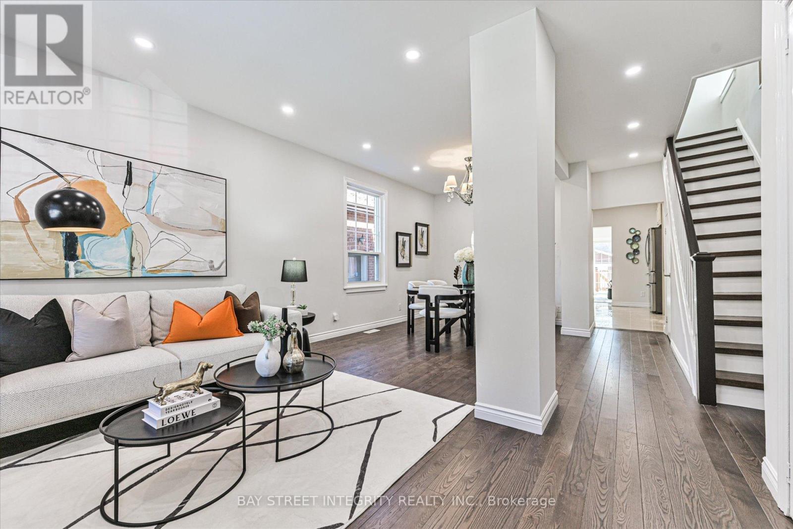 99 Symons Street, Toronto (Mimico), Ontario  M8V 1V1 - Photo 5 - W12880258