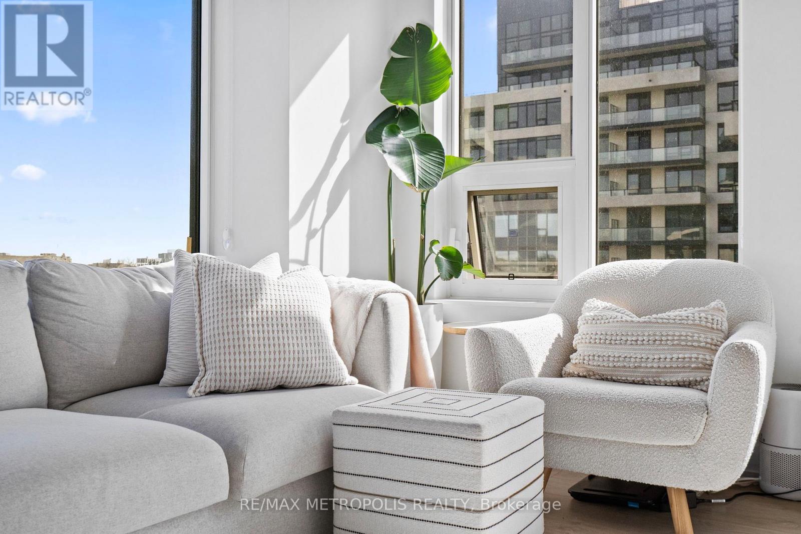 406 - 3220 William Coltson Avenue, Oakville (Jm Joshua Meadows), Ontario  L6H 7X9 - Photo 10 - W12880296