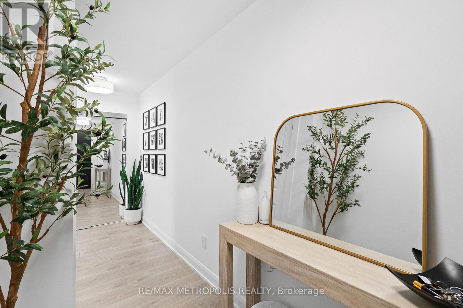 406 - 3220 William Coltson Avenue, Oakville (Jm Joshua Meadows), Ontario  L6H 7X9 - Photo 7 - W12880296