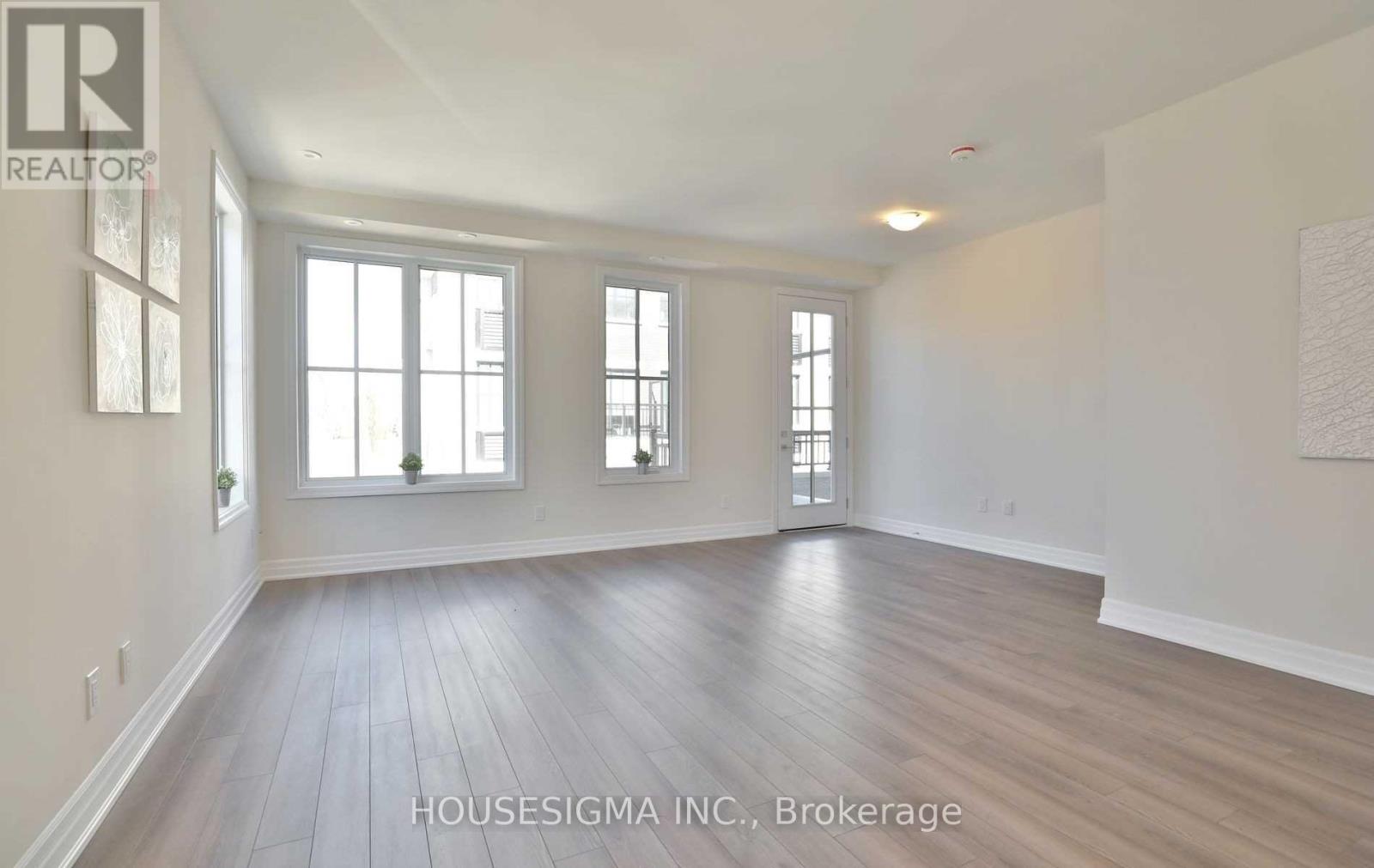 502 - 657 Cricklewood Drive, Mississauga (Mineola), Ontario  L5G 0B8 - Photo 11 - W12880314