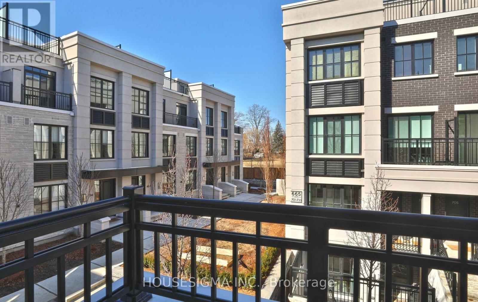 502 - 657 Cricklewood Drive, Mississauga (Mineola), Ontario  L5G 0B8 - Photo 13 - W12880314