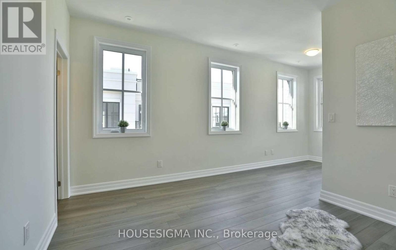 502 - 657 Cricklewood Drive, Mississauga (Mineola), Ontario  L5G 0B8 - Photo 16 - W12880314