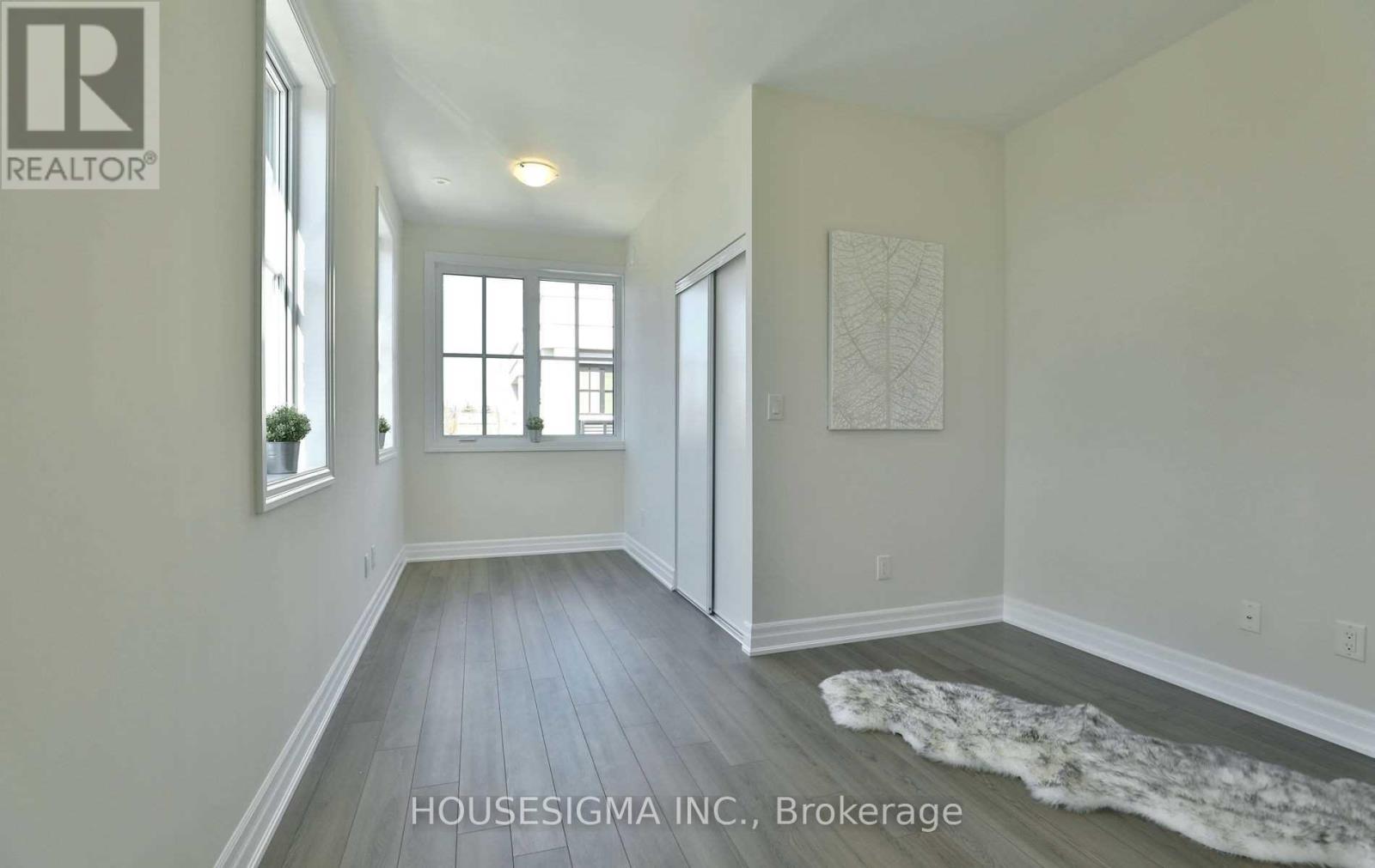 502 - 657 Cricklewood Drive, Mississauga (Mineola), Ontario  L5G 0B8 - Photo 17 - W12880314