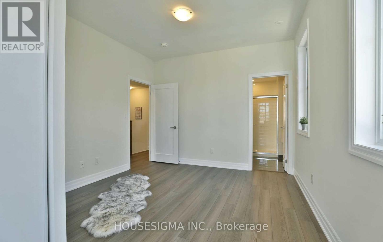 502 - 657 Cricklewood Drive, Mississauga (Mineola), Ontario  L5G 0B8 - Photo 18 - W12880314