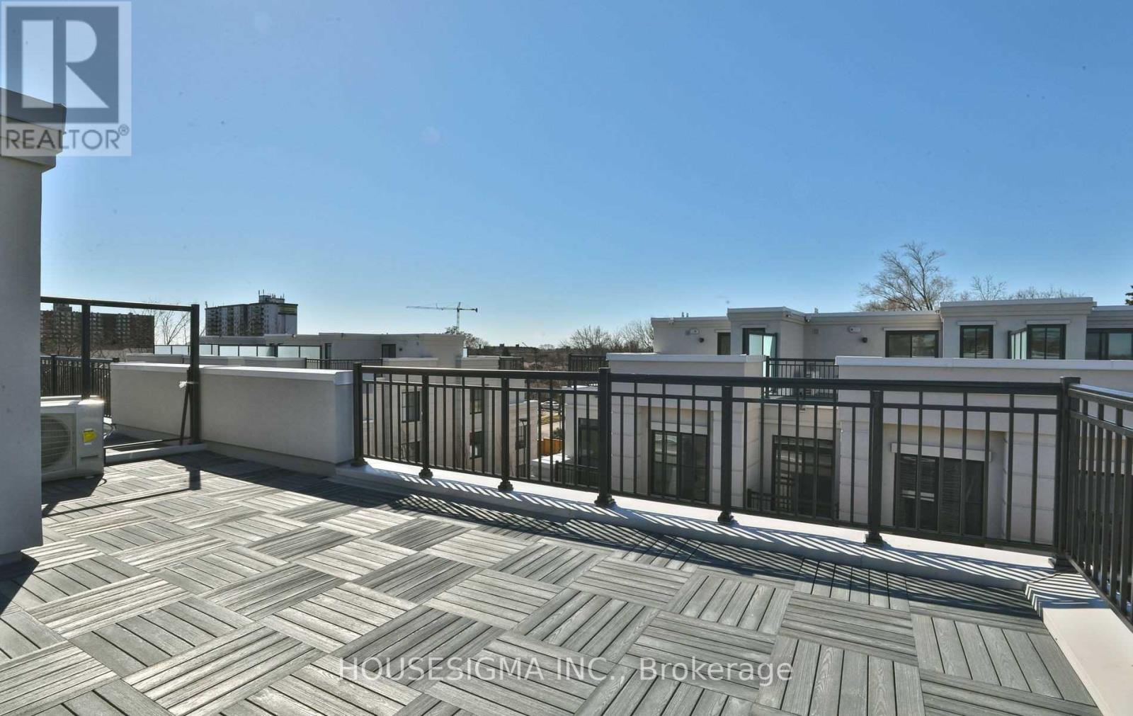 502 - 657 Cricklewood Drive, Mississauga (Mineola), Ontario  L5G 0B8 - Photo 28 - W12880314