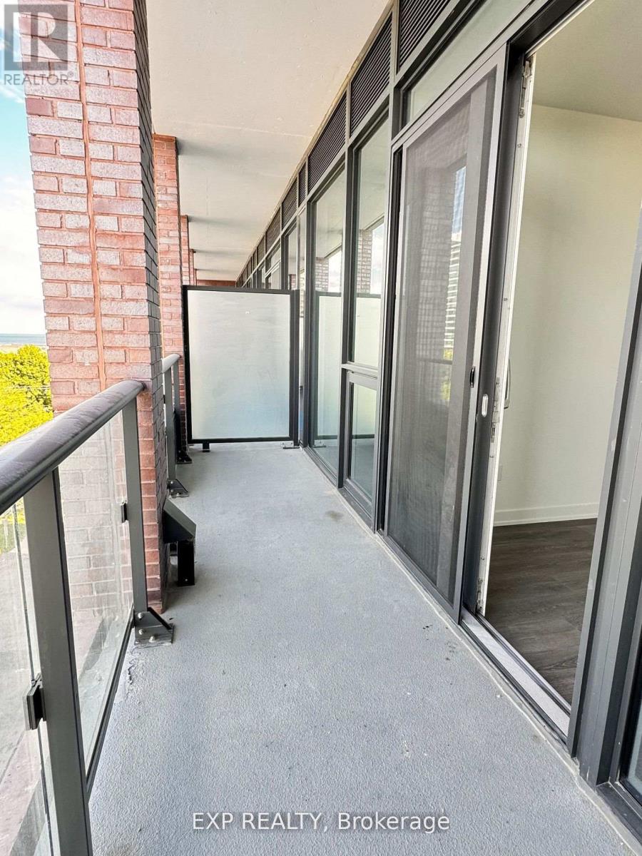 605 - 28 Ann Street, Mississauga (Port Credit), Ontario  L5G 3G1 - Photo 13 - W12880334