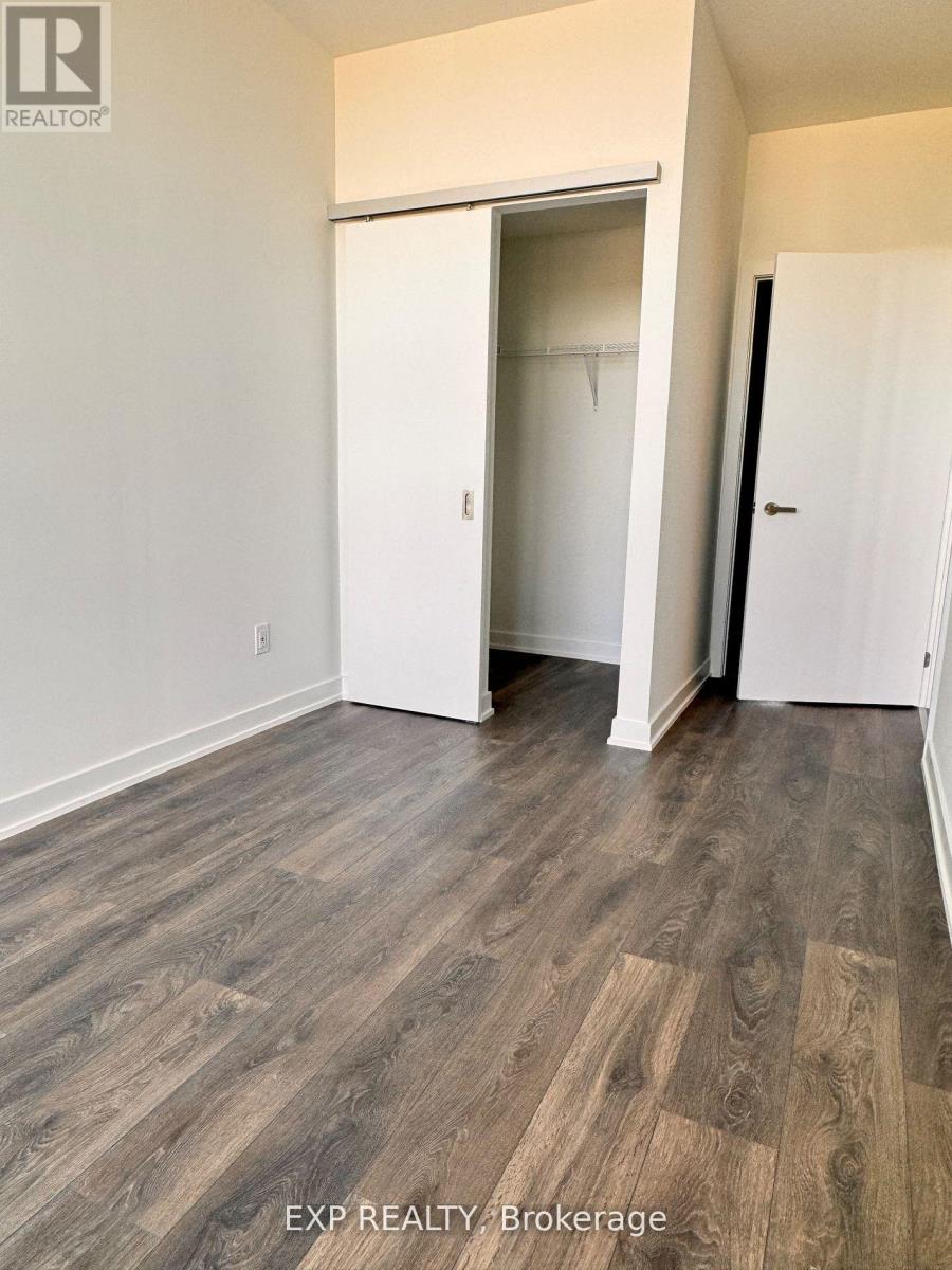 605 - 28 Ann Street, Mississauga (Port Credit), Ontario  L5G 3G1 - Photo 7 - W12880334